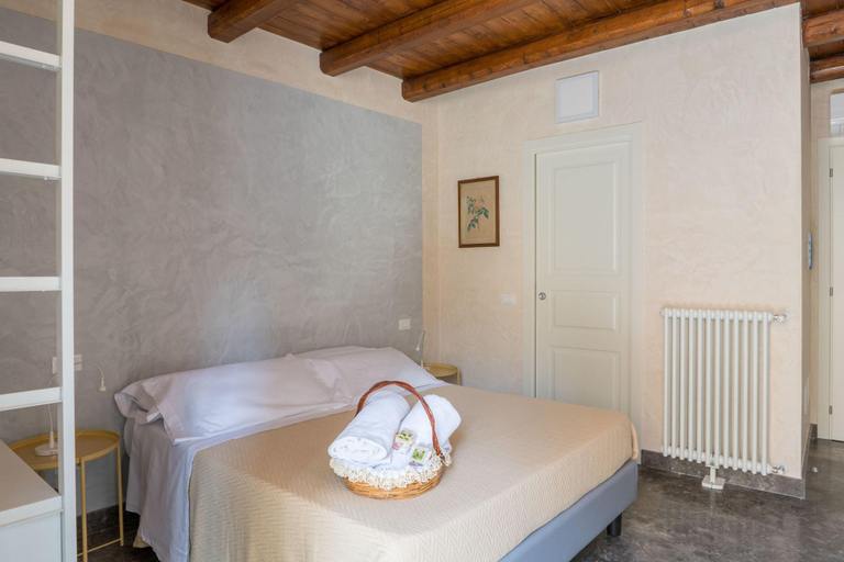 Bathroom 5, Le pomelie bed and breakfast, Palermo