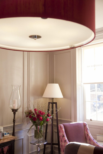 Public Area 3, Vanbrugh House Hotel, Oxfordshire