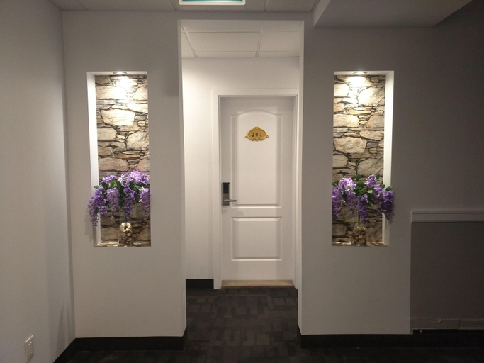Public Area, Hotel Le Deville, Montréal