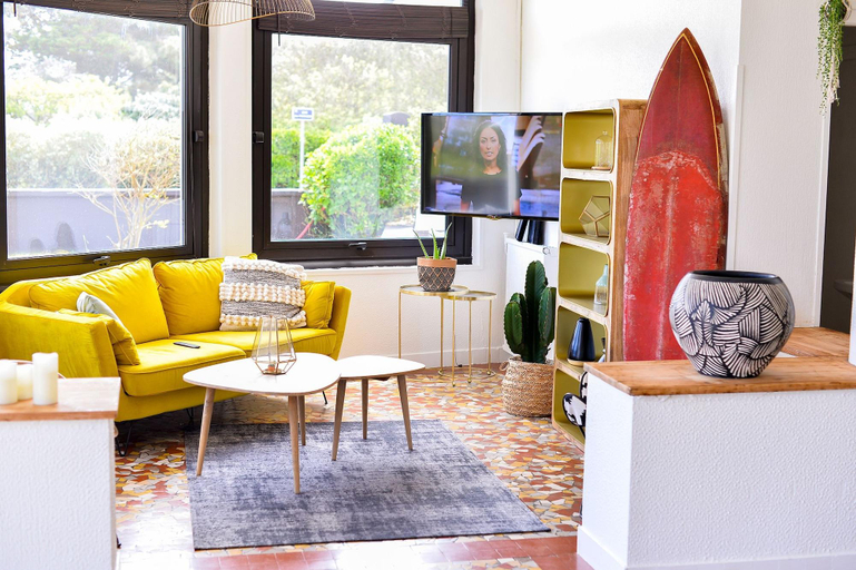 Public Area 2, Single Fin Hotel & Lodge, Landes