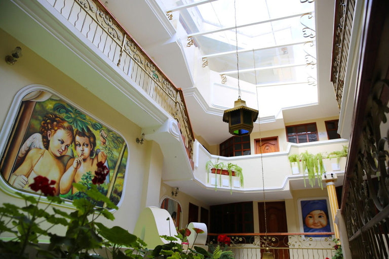 Public Area 3, Hotel Donde Marcelo, Baños