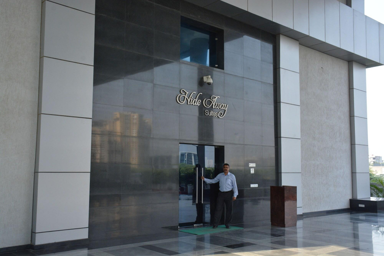 Public Area 3, Hide Away Suites, Gautam Buddha Nagar
