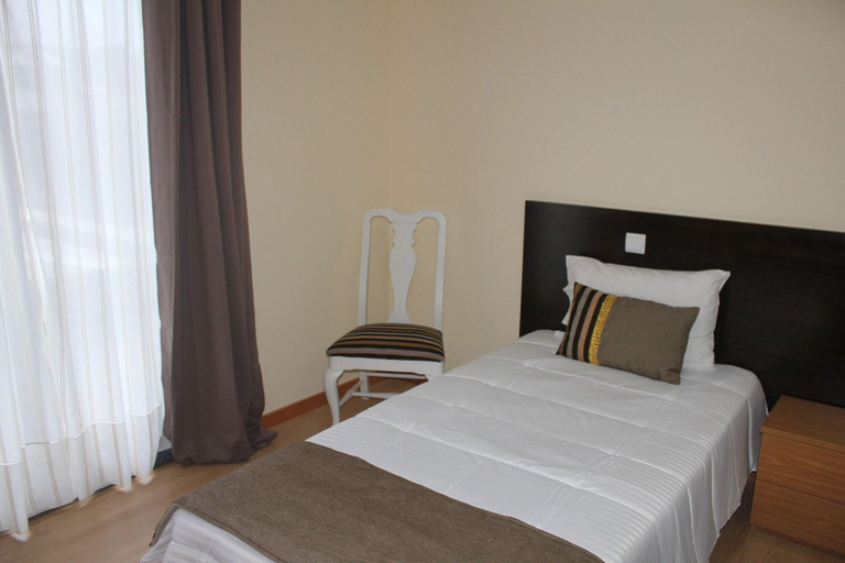 Bedroom 3, Moradia Familiar NovaVista T3, Madalena