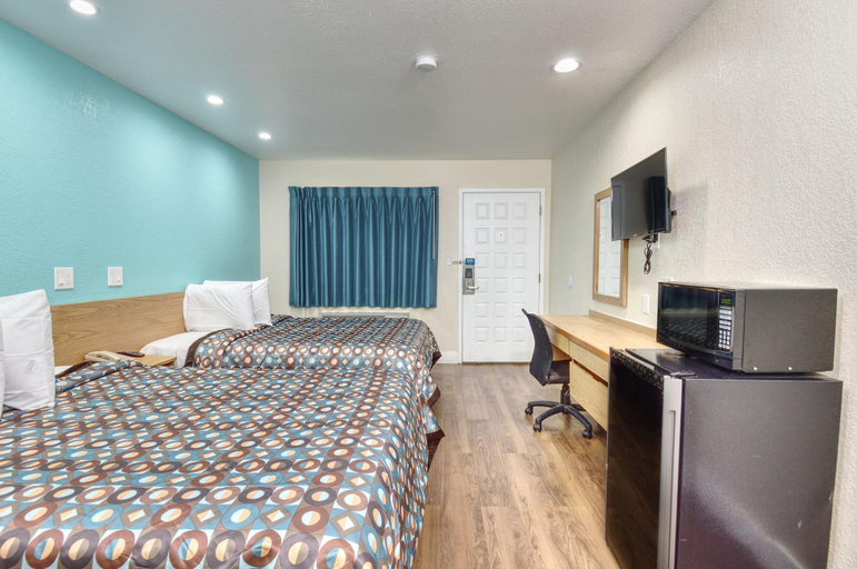 Bedroom 3, Vagabond Inn Buttonwillow North I 5, Kern