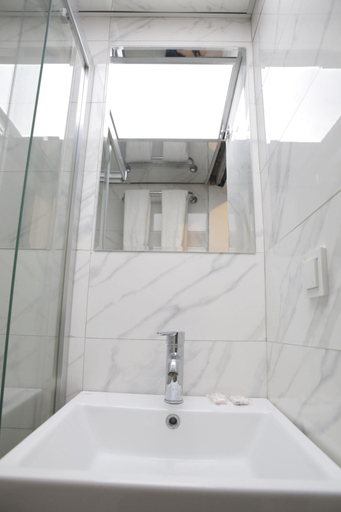 Bathroom 5, Hotel Cagla Pinar, Konak