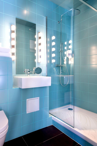 Bathroom 4, Hôtel de Russie, Puy-de-Dôme