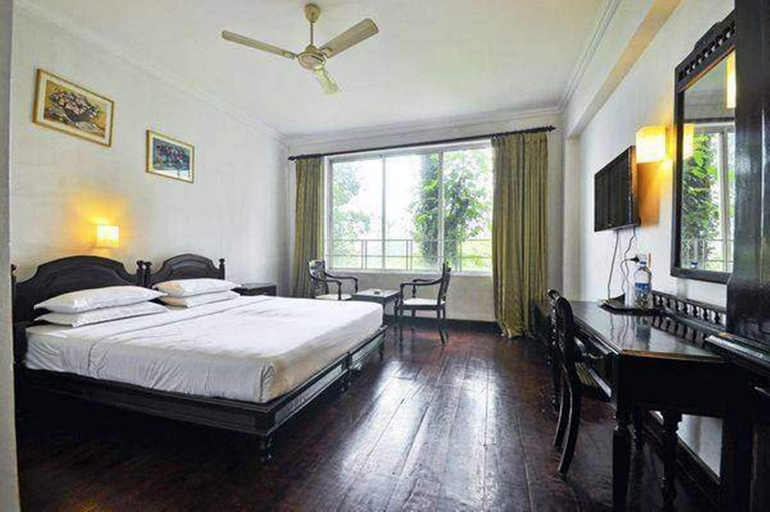 Room 5, The New Oak Fields Resort Munnar, Idukki