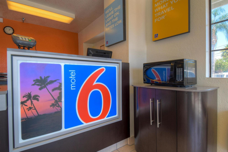 Public Area 2, Motel 6 Santa Ana, CA, Orange