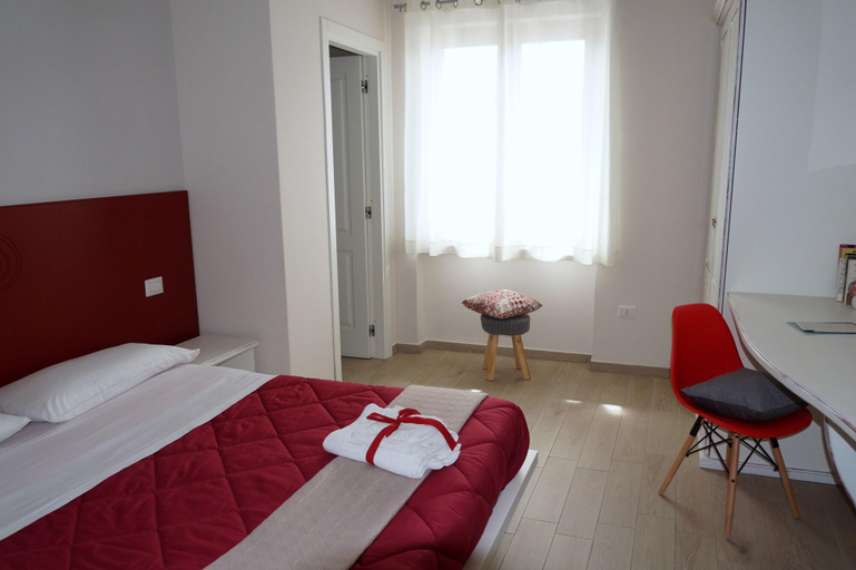 Bedroom 3, Nolana 86, Napoli