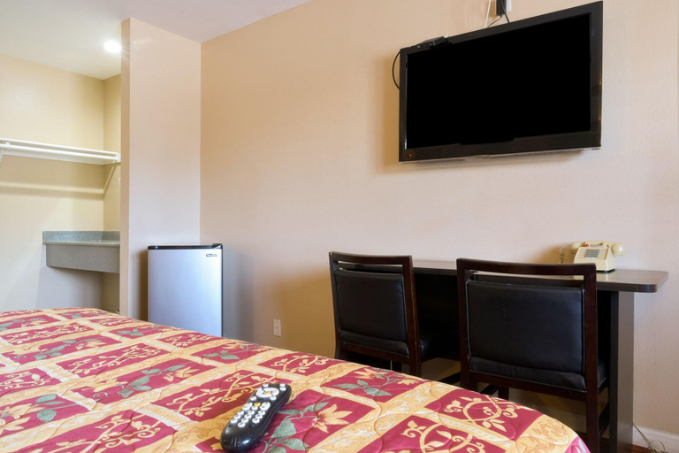 Public Area 2, Covina Motel, Los Angeles