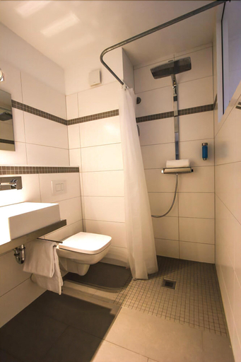 Bathroom 5, SOLEWERK Hotel, Wartburgkreis