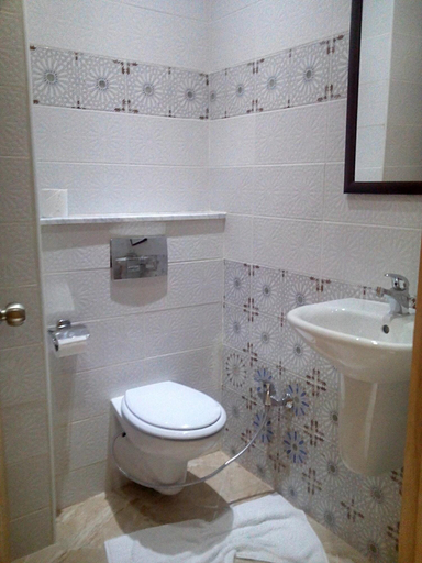 Bathroom 4, Hotel Saheb Ettabaa, Bardo
