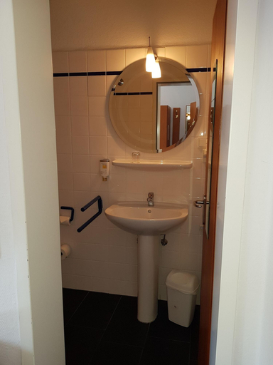 Bathroom 5, Hotel Havenhaus, Bremen