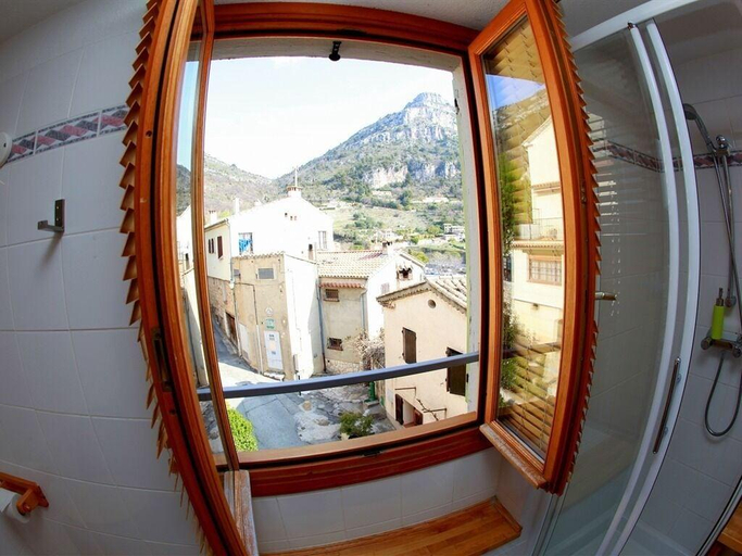 Bedroom 2, The Frogs House, Alpes-Maritimes