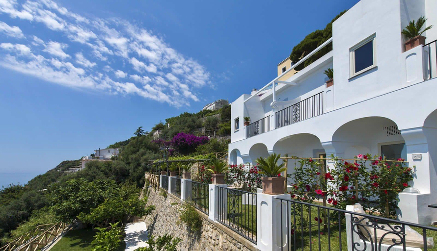 Exterior & Views 2, Boutique Hotel Villa Gianlica, Salerno