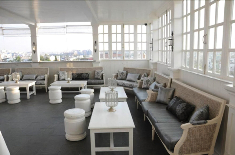 Public Area, Escape Hotel & Spa, Bangalore