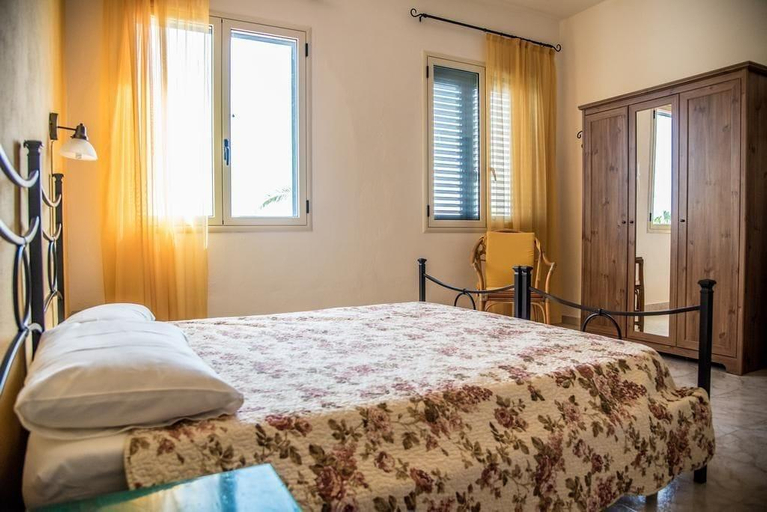 Bedroom 4, Sorecanu, Cagliari