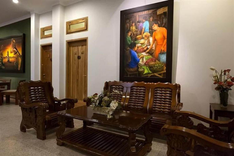 Public Area 3, Helena Guest House Malang, Malang