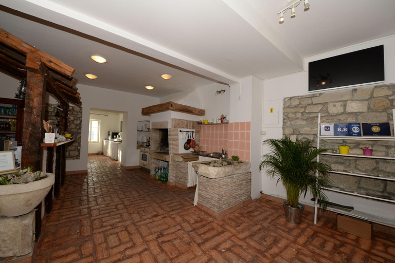 Public Area 3, Villa Borgo B&B, Motovun
