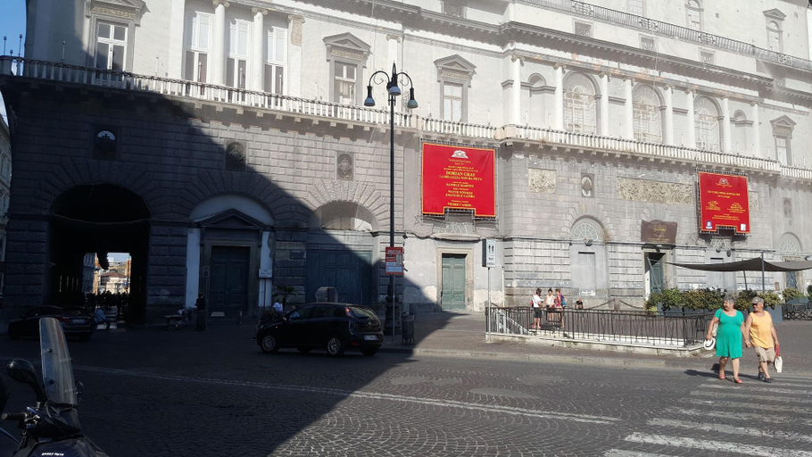 Exterior & Views 2, B&Bistrot, Napoli