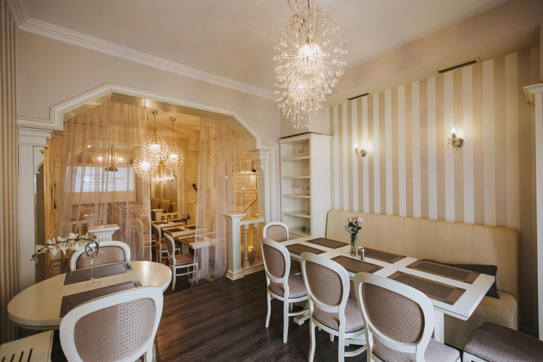 Food & Drinks 5, Hotel Boutique & Restaurant Cherie, Municipiul Bucuresti