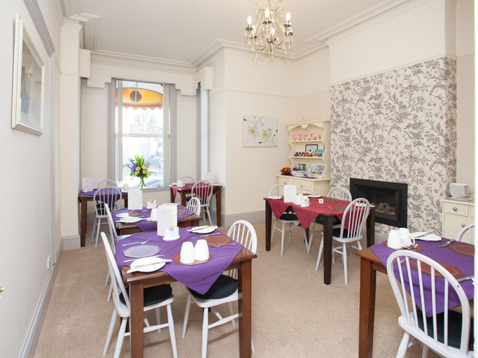 Food & Drinks 5, 74Belgravia, Torbay