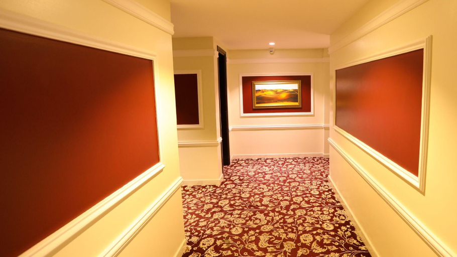 Public Area 3, Remas Hotel Suites, Seeb