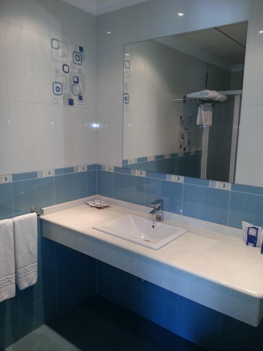 Bathroom 5, Hotel Almoradi, Alicante