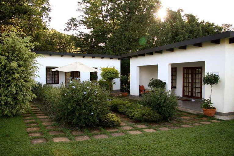 Exterior & Views 2, Plumbago Guest House, Ehlanzeni
