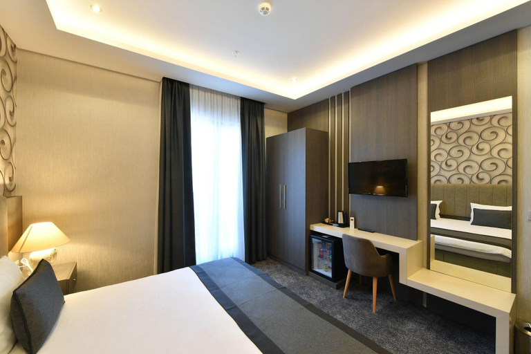 Bedroom 2, D'LUX BOUTIQUE HOTEL, Başiskele