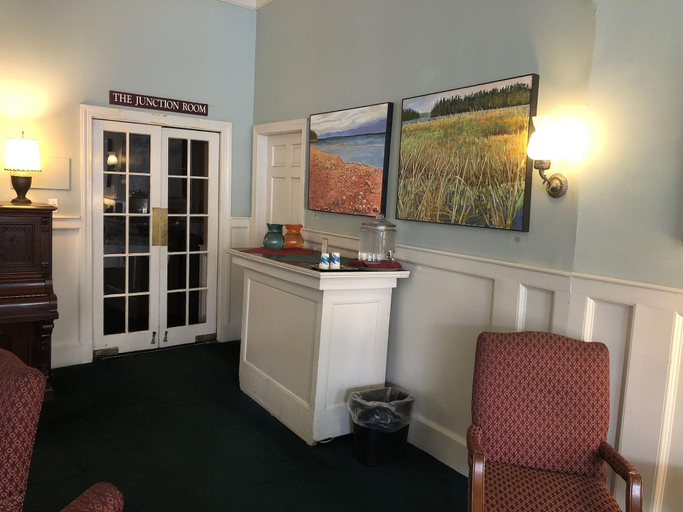 Public Area 2, Hotel Coolidge, Windsor