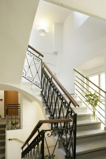 Public Area 2, Hotel Cervetta 5, Modena