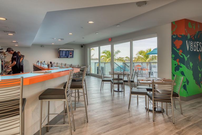 Food & Drinks 5, Fusion Resort, Pinellas