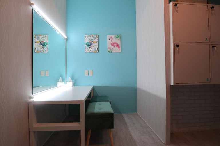Bathroom 4, Enoshima Guest House 134 - Hostel, Fujisawa