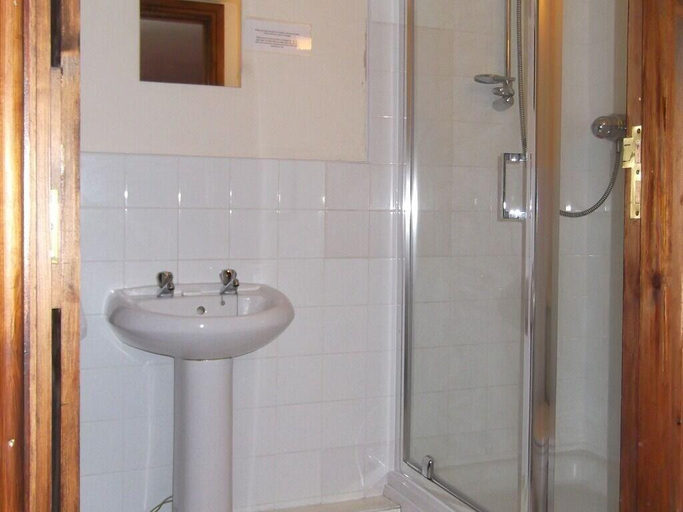 Bathroom 4, Jug and glass, Derbyshire