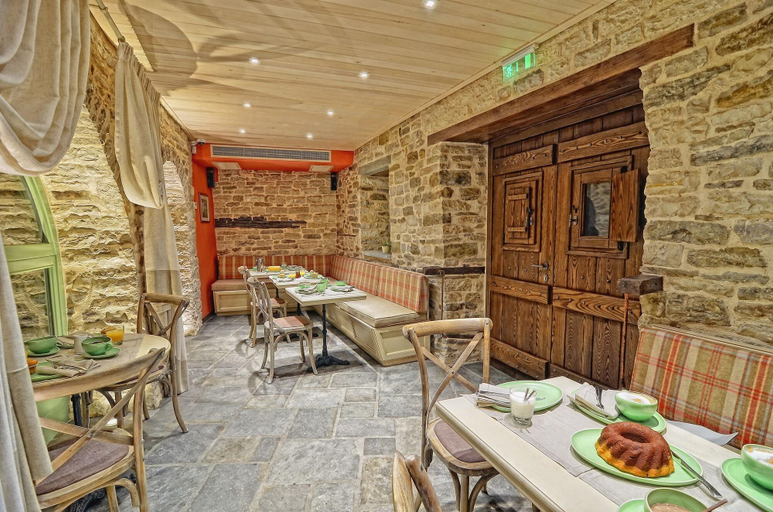 Food & Drinks 5, Aithrio Guesthouse, Epirus