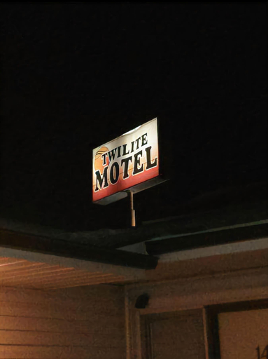 Sport & Beauty, Twilite Motel & RV Park, Division No. 15