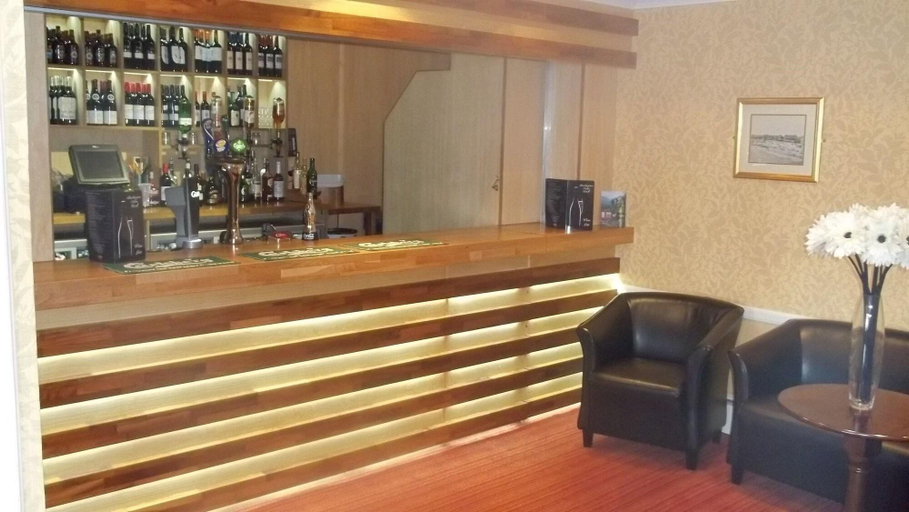 Public Area 2, Burlington Palm Hotel, Norfolk