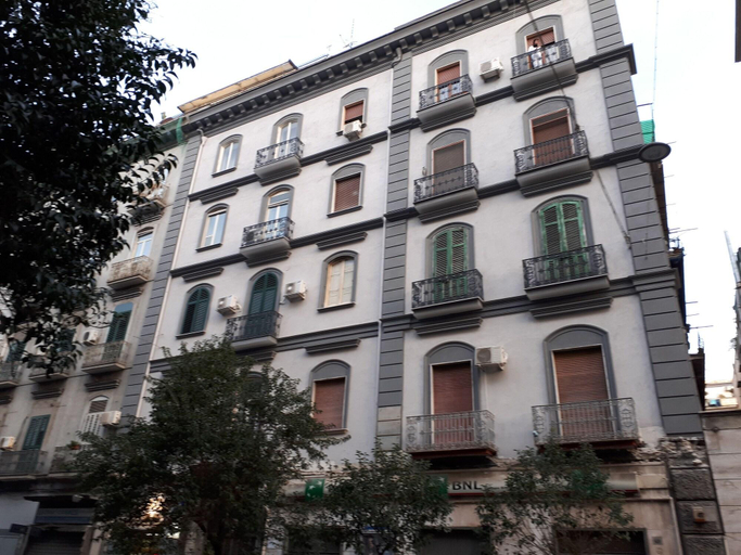 Exterior & Views 2, Le Villanelle B&B, Napoli