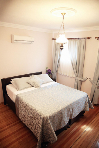 Bedroom 4, Ebruli Hotel, Bozcaada