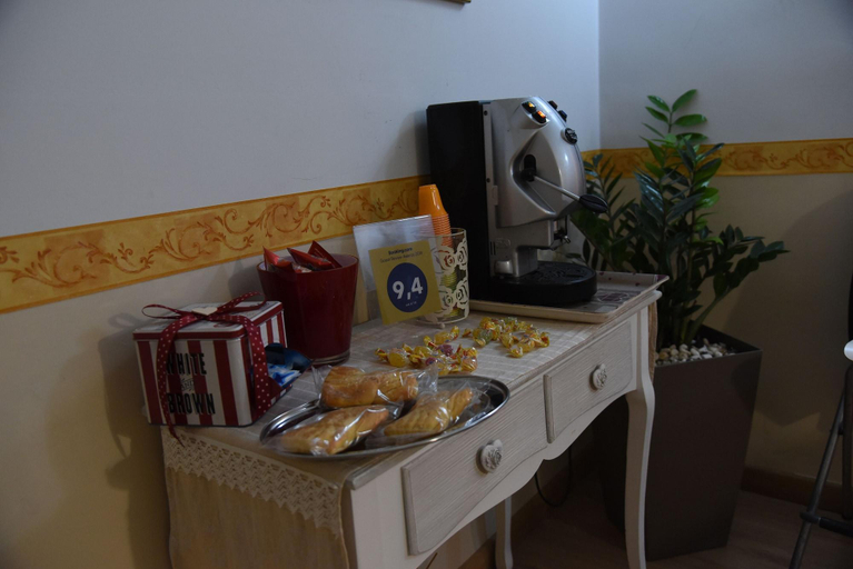 Bedroom 4, B&B The Queens, Foggia
