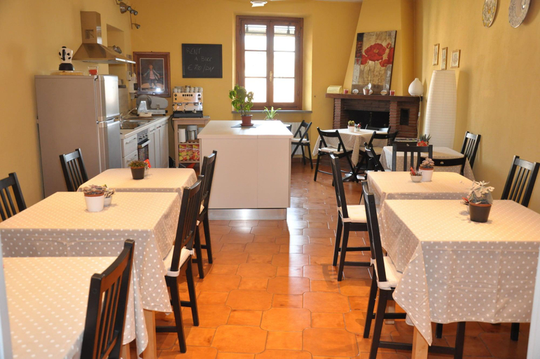Food & Drinks 5, At Home Bed And Breakfast, Lucca