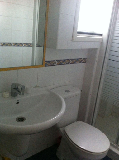 Bathroom 5, Hotel Boliña, Vizcaya