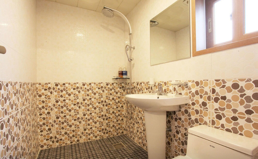 Bathroom 4, Hotel Cj, Jeju