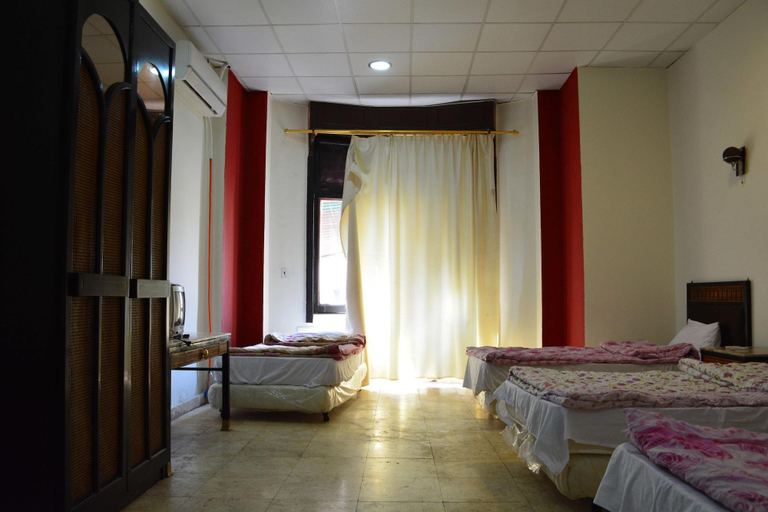 Public Area 3, One Season Hostel, Qasr an-Nil