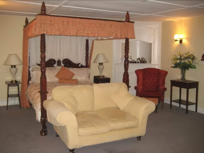 Bedroom 2, The Packhorse Inn, Devon