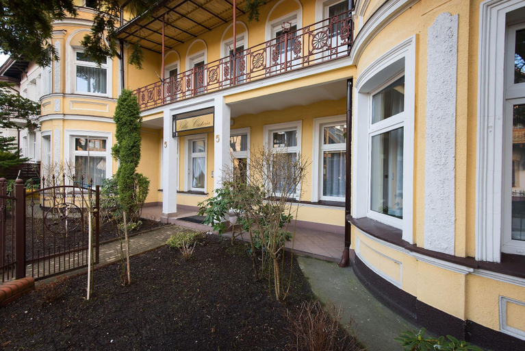 Exterior & Views 1, Villa Casteria, Kamień