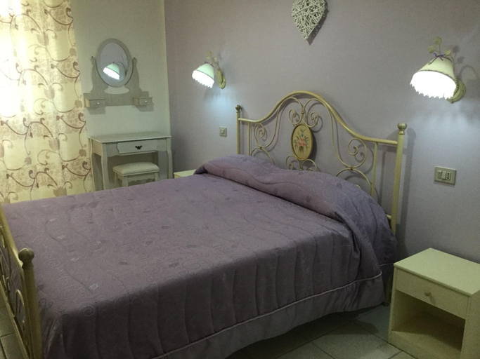 Bedroom 4, Bed and Breakfast Il Melangolo, Carbonia-Iglesias