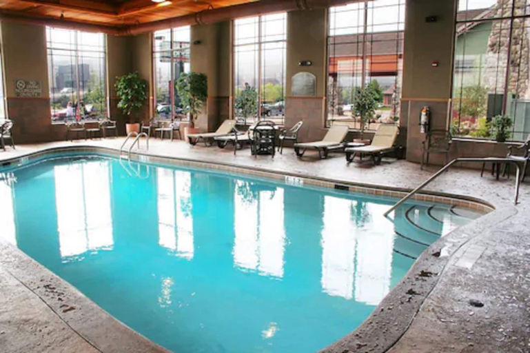 Sport & Beauty 5, Canal Park Lodge, Lake Superior