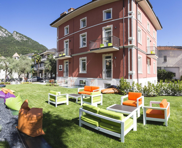Exterior & Views 2, Holiday IV Gardan, Trento